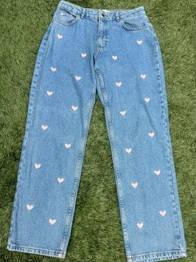 Women's Light Blue Straight Leg Jeans with Pink Heart Print